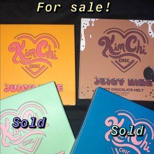 Kim chi chic set of 4 eyeshadow palettes
